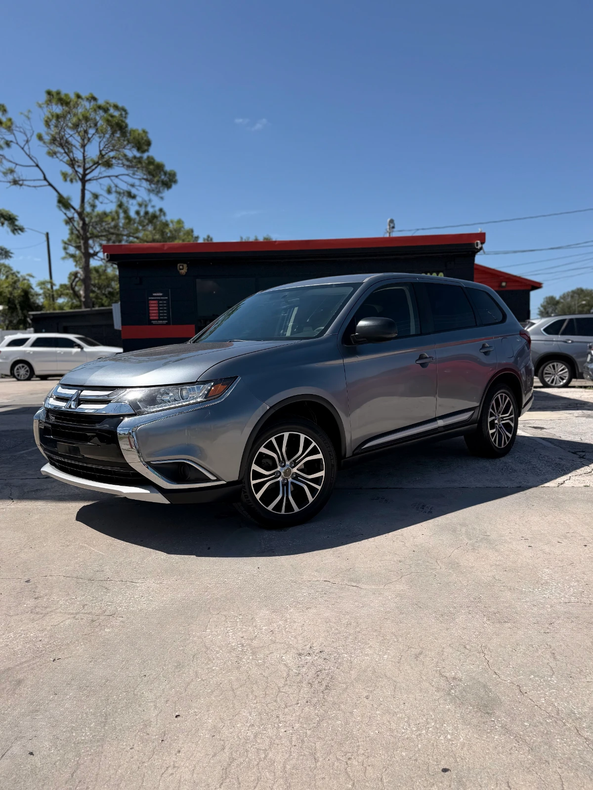 2018 Mitsubishi Outlander ES